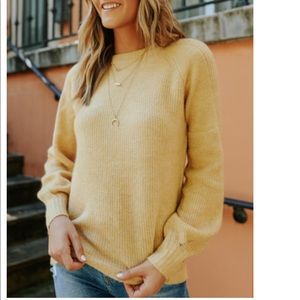 FINAL CHANCE! Listing soon to be removed. /beige sweater